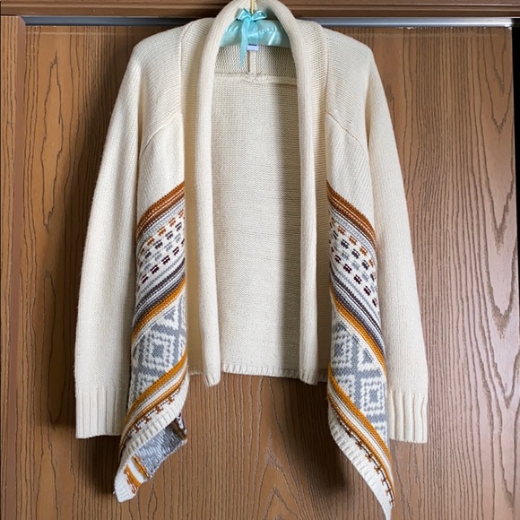 Love By Design Sweaters - Beautiful Cardigan 🍂